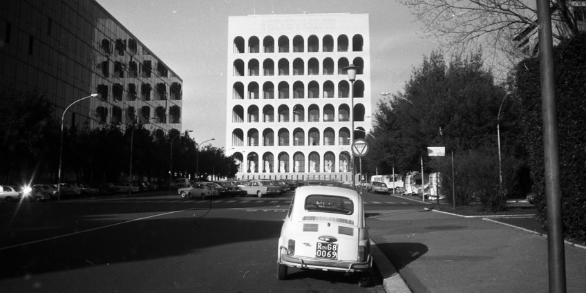 Rom, EUR, Palazzo della Civiltà del Lavoro, Foto: Eberhard Schroeter Rom, EUR, Palazzo della Civiltà del Lavoro, Foto: Eberhard Schroeter