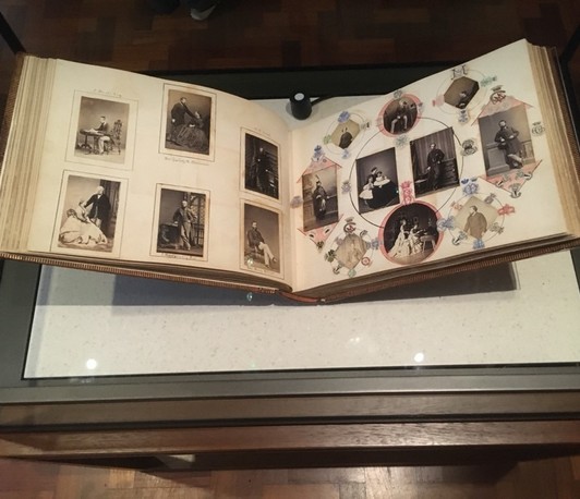 Navigating the Victorian Photograph Album: Itineraries, Histories, Erasures